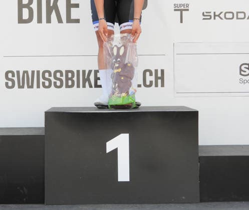04.04..2026 Affoltern am Albis Schweiz. GP Osterhas .Internationales Radrennen Damenrennen. Bild .Das machen nur die Beine der Sieger