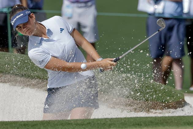2026 Augusta National Women s Amateur golf tournament - Round 3 Asterisk Talley of the US hits from a green side bunker on the second hole during the final round of the 2026 Augusta National Women s Amateur golf tournament at the Augusta National Golf Club in Augusta, Georgia, USA, 04 April 2026. AUGUSTA GEORGIA United States  Copyright: xERIKxS.xLESSERx