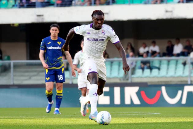 Fiorentina s Moise Kean ™s opportunity during the Serie A soccer match between Hellas Verona and Fiorentina at the Bentegodi Stadium in Verona, north west Italy - Saturday , April 4 , 2026. - Soccer .  Copyright: xPaolaxGarbuio Lapressex