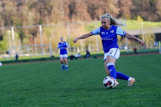 Schweiz: AXA Women s Super League 2025 26, FC Luzern vs BSC YB Frauen - Hubelmatt, Luzern: Jennie Marie Egeriis (17 FCL) Copyright: xKjetilxWaberx