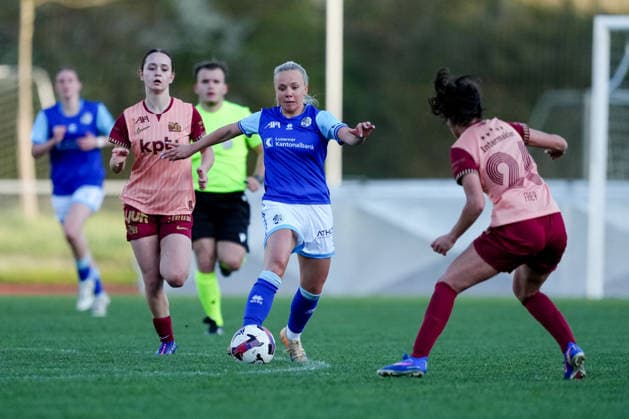 Schweiz: AXA Women s Super League 2025 26, FC Luzern vs BSC YB Frauen - Hubelmatt, Luzern: Jennie Marie Egeriis (17 FCL) Copyright: xKjetilxWaberx