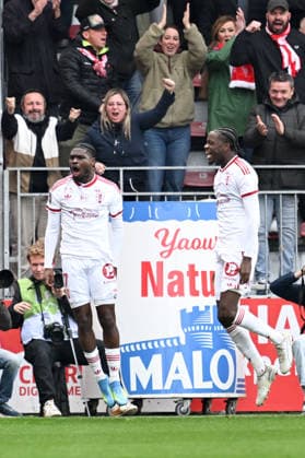 Stade Brestois 29 v Stade Rennais FC - Ligue 1 McDonald s 2025 2026 04 Junior DIAZ (sb29) - 07 Junior DINA EBIMBE (sb29) during the Ligue 1 McDonald s match between Brest and Rennes at Stade Francis Le Ble on April 4, 2026 in Brest, France. Brest France  Copyright: xFEPx 776348345