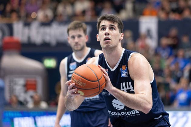 Jure Planinic (MBC, 44), Syntainics MBC vs. FC Bayern Muenchen Basketball, Basketball, 1. Bundesliga, Maenner, 28. Spieltag, Saison 2025 26, 04.04.2026. Weißenfels Stadthalle Sachsen-Anhalt Deutschland