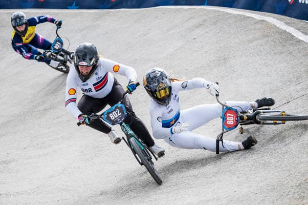 2026-04-04 - UEC BMX European Cup TIEL, NETHERLANDS - APRIL 4: 802 Elsa RENDALL TODD (UK), 807 Freia CHALLIS (UK) during the UEC BMX European Cup at the BMX Baan TFCC de Weirijders on April 4, 2026 in Tiel, Netherlands Tiel BMX Baan TFCC de Weirijders Netherlands Content not available for redistribution in The Netherlands directly or indirectly through any third parties. Copyright: xEdwinxBlaauwbroekx