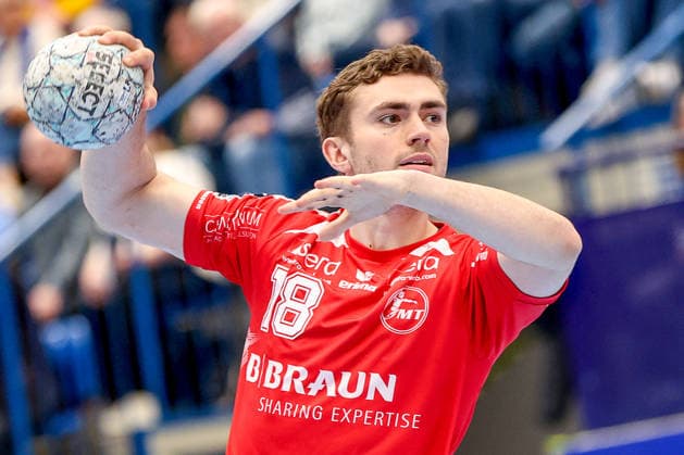 04.04.2026, xsscx, Handball, HBL, TBV Lemgo-Lippe - MT Melsungen, Saison 2025 2026 Herren, PHOENIX CONTACT arena: Florian Drosten (MT Melsungen 18) beim 7-Meter wurf Photo: xSandraxScherningxPressefotoKochx Nordrhein-Westfalen Deutschland