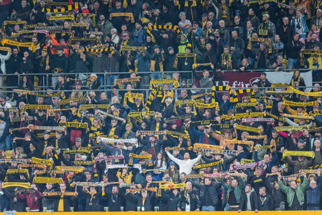04.04.2026, xomx, Fussball 2.Bundesliga, Dynamo Dresden - Hertha BSC Berlin v.l. Fans SGD (DFL DFB REGULATIONS PROHIBIT ANY USE OF PHOTOGRAPHS as IMAGE SEQUENCES and or QUASI-VIDEO) Dresden