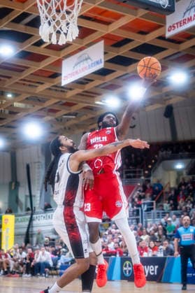 Barmer 2. Basketball Bundesliga ProA: Bayer Giants Leverkusen vs. RheinStars Koeln, 04.04.26 Leverkusen, 04.04.26 - Michael Jordan Miller (RheinStars Köln, 23) während des Spiels der Barmer 2. Basketball Bundesliga ProA: Bayer Giants Leverkusen vs. RheinStars Koeln in der Ostermann Arena in Leverkusen. Copyright: xBEAUTIFULxSPORTS LeahxKohringx