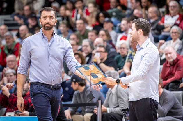 Barmer 2. Basketball Bundesliga ProA: Bayer Giants Leverkusen vs. RheinStars Koeln, 04.04.26 Leverkusen, 04.04.26 - Zoran Kukic (Head Coach RheinStars Köln) und Oliver Elling (Assistant Coach RheinStars Köln) während des Spiels der Barmer 2. Basketball Bundesliga ProA: Bayer Giants Leverkusen vs. RheinStars Koeln in der Ostermann Arena in Leverkusen. Copyright: xBEAUTIFULxSPORTS LeahxKohringx