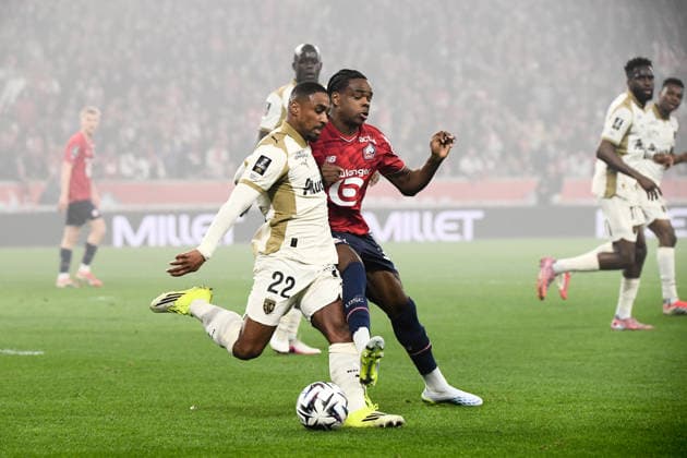 Lille OSC v RC Lens - Ligue 1 McDonald s 2025 2026 03 Nathan NGOY (losc) - 22 Wesley SAID (rcl) during the Ligue 1 McDonald s match between Lille and Lens at Stade Pierre Mauroy - Decathlon Arena on April 4, 2026 in Lille, France. Lille France  Copyright: xFEPx 776348341