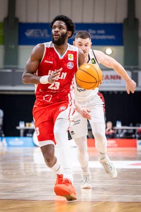 Barmer 2. Basketball Bundesliga ProA: Bayer Giants Leverkusen vs. RheinStars Koeln, 04.04.26 Leverkusen, 04.04.26 - Michael Jordan Miller (RheinStars Köln, 23) während des Spiels der Barmer 2. Basketball Bundesliga ProA: Bayer Giants Leverkusen vs. RheinStars Koeln in der Ostermann Arena in Leverkusen. Copyright: xBEAUTIFULxSPORTS LeahxKohringx