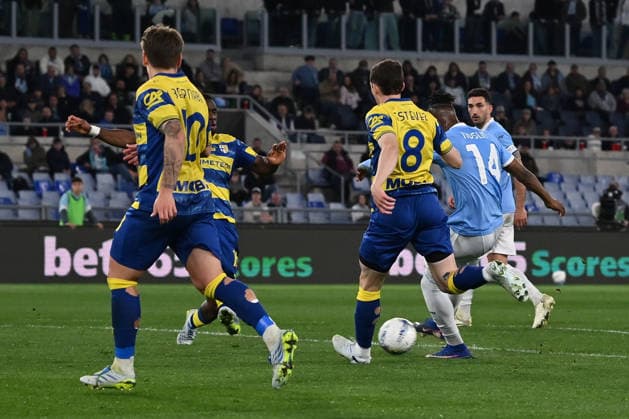 Tijjani Noslin of S.S. Lazio scores the goal for 1-1 during the 31th matchday of the Serie A championship between S.S. Lazio and Parma Calcio 1913 at the Olympic Stadium on April 4, 2026 in Rome, Italy.  Copyright: xDomenicoxCippitelli IPAxSportx xipa-agency.netx xx IPA_73758759 IPA_Agency_IPA73758759