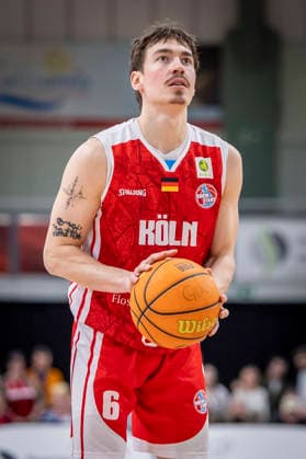 Barmer 2. Basketball Bundesliga ProA: Bayer Giants Leverkusen vs. RheinStars Koeln, 04.04.26 Leverkusen, 04.04.26 - Jasper Günther (RheinStars Köln, 6) während des Spiels der Barmer 2. Basketball Bundesliga ProA: Bayer Giants Leverkusen vs. RheinStars Koeln in der Ostermann Arena in Leverkusen. Copyright: xBEAUTIFULxSPORTS LeahxKohringx
