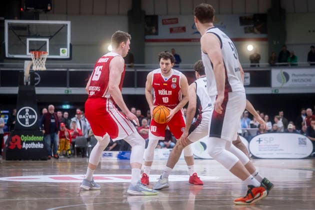 Barmer 2. Basketball Bundesliga ProA: Bayer Giants Leverkusen vs. RheinStars Koeln, 04.04.26 Leverkusen, 04.04.26 - Haris Hujic (RheinStars Köln, 10) während des Spiels der Barmer 2. Basketball Bundesliga ProA: Bayer Giants Leverkusen vs. RheinStars Koeln in der Ostermann Arena in Leverkusen. Copyright: xBEAUTIFULxSPORTS LeahxKohringx