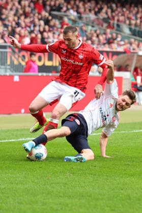 04.04.2026, xrekx, Fussball 2.Bundesliga, 1.FC Kaiserslautern - Fortuna Düsseldorf v.l. Luca Sirch (1.FC Kaiserslautern) Florent Muslija (Fortuna Duesseldorf) Zweikampf, Aktion, action, battle for the ball (DFL DFB REGULATIONS PROHIBIT ANY USE OF PHOTOGRAPHS as IMAGE SEQUENCES and or QUASI-VIDEO) Kaiserslautern