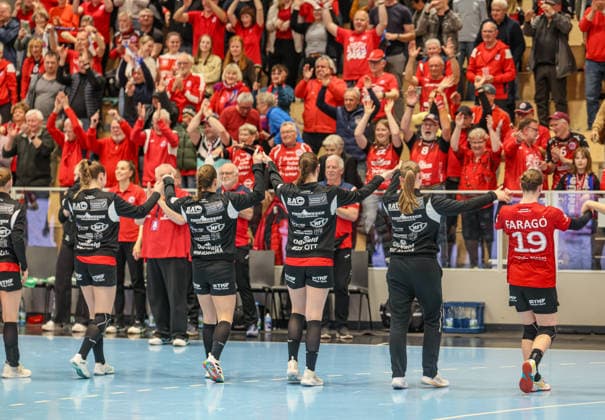 GER, Bad Langensalza, Thüringer HC vs HSG Bensheim Auerbach Flames, Alsco Handball Bundesliga Frauen, Handball, DHB, Spielzeit 2025 2026, Weststadthalle Bensheim, 22. Spieltag im Bild: Freude und Emotionen nach dem Sieg, Jubel, Der Thüringer HC besiegt die Bensheim Flames DFB DFL REGULATIONS PROHIBIT ANY USE OF PHOTOGRAPHS AS IMAGE SEQUENCES AND OR QUASI-VIDEO, 04.04.2026 Copyright: HMBxMedia HendrikxHamelau
