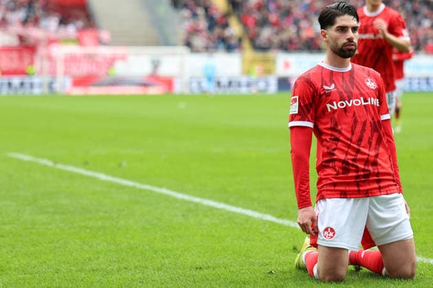04.04.2026, xrekx, Fussball 2.Bundesliga, 1.FC Kaiserslautern - Fortuna Düsseldorf v.l. Torjubel nach dem Tor zum celebrating the goal celebrate 2:0 durch Semih Sahin (1.FC Kaiserslautern) (DFL DFB REGULATIONS PROHIBIT ANY USE OF PHOTOGRAPHS as IMAGE SEQUENCES and or QUASI-VIDEO) Kaiserslautern