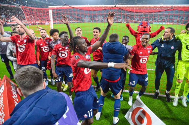 FOOTBALL : Lille OSC vs RC Lens - Ligue 1 - JournÃ e 28 - 04 04 2026 Joie des joueurs du LOSC apres la victoire contre le RC Lens LilleFrance  Copyright: xBaptistexAutissierx
