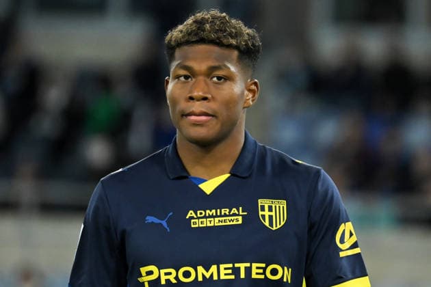Soccer, serie A Enilive match, SS Lazio v Parma Calcio 1913 Zion Suzuki of Parma during the serie A Enilive match between SS Lazio v Parma Calcio 1913 at olimpico stadium in Rome, April 04th, 2026 Imago-Images Emmefoto Copyright: xImago-Images Emmefotox