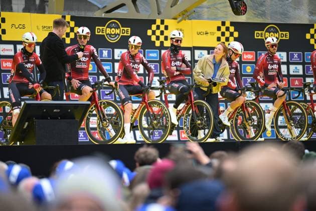 Lotto-Intermarche riders pictured at the start of the men s race of the Ronde van Vlaanderen Tour des Flandres Tour of Flanders UCI WorldTour one day cycling race, 278 km from Antwerp to Oudenaarde, Sunday 05 April 2026. DAVIDxPINTENS  x169845732x