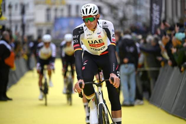 Ronde van Vlaanderen 2026 Cycling Race OUDENAARDE, BELGIUM - APRIL 05 : Politt Nils (GER) of UAE Team Emirates - XRG during the 110th edition of Ronde van Vlaanderen an UCI World Tour 1.UWT one day cycling road race for Men Elite of 271 km with start in Antwerpen and finish in Oudenaarde on April 5, 2026 in Oudenaarde, Belgium, 05 04 2026 ( Motordriver Guy De Vuyst - Oudenaarde Belgium  Copyright: xNicoxVereeckenx