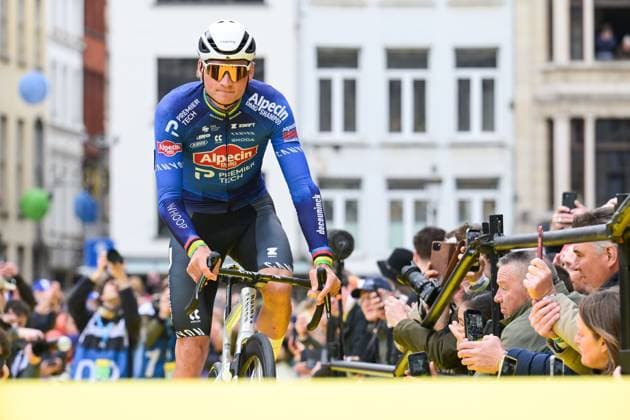 Dutch Mathieu van der Poel of Alpecin-Premier Tech pictured at the start of the men s race of the Ronde van Vlaanderen Tour des Flandres Tour of Flanders UCI WorldTour one day cycling race, 278 km from Antwerp to Oudenaarde, Sunday 05 April 2026. DAVIDxPINTENS  x169850784x