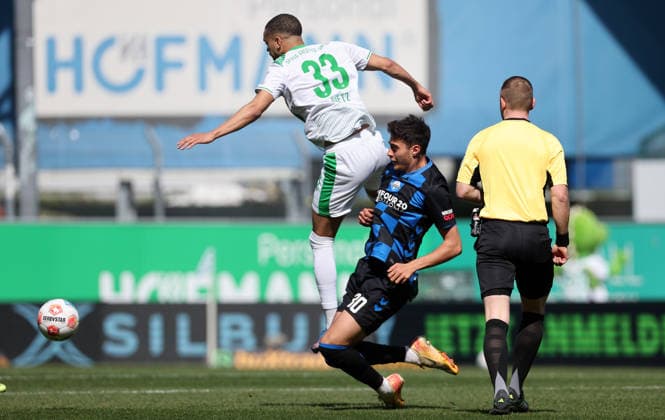 Dietz Maximilian - Marino Stefano , SpVgg Greuther Fürth-SC Paderborn 07 , 2.Bundesliga , Fußball , in Sportpark Ronhof Thomas Sommer Stadion, in Fürth , Bayern , Deutschland. April 05 , 2026 . Photo by: Davide Elias IPA Photo Pressefoto DENL Copyright: xDavidexEliasx