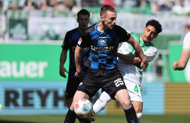 Scheller Tjark - Ltaief Sayfallah , SpVgg Greuther Fürth-SC Paderborn 07 , 2.Bundesliga , Fußball , in Sportpark Ronhof Thomas Sommer Stadion, in Fürth , Bayern , Deutschland. April 05 , 2026 . Photo by: Davide Elias IPA Photo Pressefoto DENL Copyright: xDavidexEliasx