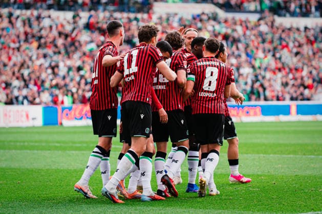 2. Bundesliga: Hannover 96 vs. SV Elversberg, 05.04.2026 TOR, JUBEL durch Noel Aseko Nkili (Hannover 96, 15) zum 1:0; Fußball, 2. Bundesliga, 28. Spieltag: Hannover 96 vs. SV Elversberg am 05.04.2026 in der Heinz von Heiden Arena, Hannover DFL REGULATIONS PROHIBIT ANY USE OF PHOTOGRAPHS AS IMAGE SEQUENCES AND OR QUASI-VIDEO.