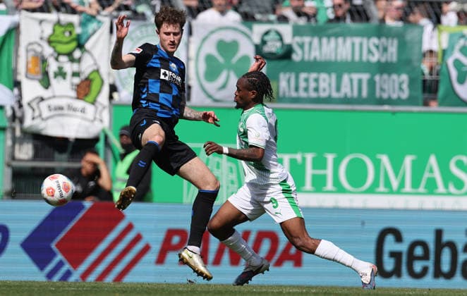 Sport Bilder des Tages Brackelmann Calvin - Futkeu Noel , , SpVgg Greuther Fürth-SC Paderborn 07 , 2.Bundesliga , Fußball , in Sportpark Ronhof Thomas Sommer Stadion, in Fürth , Bayern , Deutschland. April 05 , 2026 . Photo by: Davide Elias IPA Photo Pressefoto DENL Copyright: xDavidexEliasx