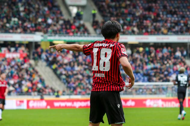Deutschland: Fussball 2.Bundesliga 2025 2026, 28. Spieltag - Hannover 96 vs SV 07 Elversberg - Heinz von Heiden Arena Stadion (Hannover): Geste, Gestik, Emotion Daisuke Yokota (Hannover 96, 18) Hannover