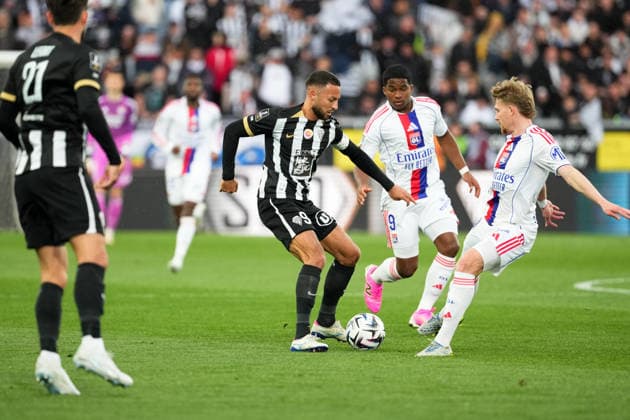 Angers SCO v Olympique Lyonnais - Ligue 1 McDonald s 2025 2026 93 Haris BELKEBLA (sco) during the Ligue 1 McDonald s match between Angers and Lyon at Stade Raymond Kopa on April 5, 2026 in Angers, France. Angers France  Copyright: xFEPx 776348344