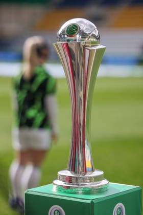 GER, Jena, Carl Zeiss Jena vs Vfl Wolfsburg, DFB-Pokal Frauen, Fussball, DFB, Spielzeit 2025 2026, ad hoc Arena im Ernst-Abbe-Sportfeld, Halbfinale im Bild: DFB Pokal der Frauen, Pokal in Jena DFB DFL REGULATIONS PROHIBIT ANY USE OF PHOTOGRAPHS AS IMAGE SEQUENCES AND OR QUASI-VIDEO, 05.04.2025 Copyright: HMBxMedia HendrikxHamelau