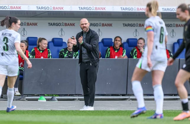 GER, Jena, Carl Zeiss Jena vs Vfl Wolfsburg, DFB-Pokal Frauen, Fussball, DFB, Spielzeit 2025 2026, ad hoc Arena im Ernst-Abbe-Sportfeld, Halbfinale im Bild: Stephan Lerch (Trainer VfL Wolfsburg Frauen) DFB DFL REGULATIONS PROHIBIT ANY USE OF PHOTOGRAPHS AS IMAGE SEQUENCES AND OR QUASI-VIDEO, 05.04.2025 Copyright: HMBxMedia HendrikxHamelau