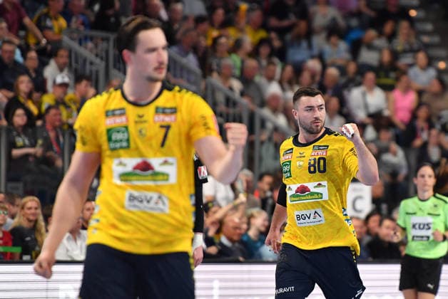 05.04.2026 - Handball - 1. Bundesliga DAIKIN HBL - Saison 2025 2026 - 27. Spieltag: HC Erlangen Metropolregion Nürnberg HCE - Rhein-Neckar Löwen - OGo - xogox - Robert Timmermeister (7, Rhein Neckar Löwen ) Jannik Kohlbacher (80, Rhein Neckar Löwen ) Jubel Freude