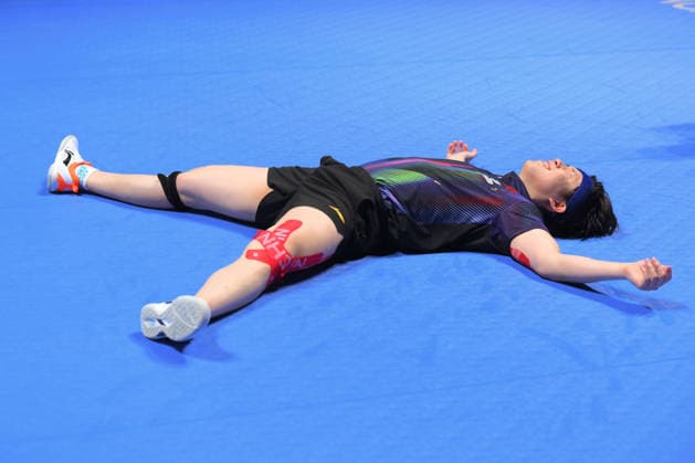 Sport Bilder des Tages (260405) -- MACAO, April 5, 2026 -- Wang Chuqin celebrates after the men s singles final match between Wang Chuqin of China and Matsushima Sora of Japan at the ITTF Men s and Women s World Cup 2026 in Macao, China, April 5, 2026. ) (SP)CHINA-MACAO Table tennis, Tischtennis ITTF-WORLD CUP 2026-MEN S SINGLES (CN) CheongxKamxKa 