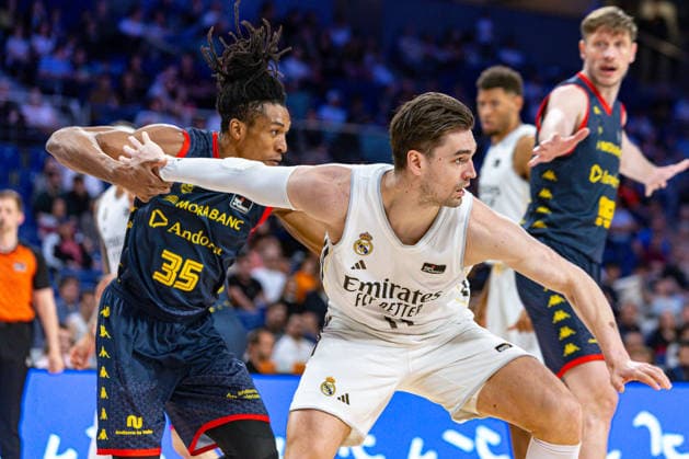 ESP: Real Madrid v Morabanc Andorra. Liga Endesa Mario Hezonja of Real Madrid and Pons of Andorra during the Liga Endesa match, between Real Madrid and Morabanc Andorra played at Movistar Arena Stadium on April 5, 2026 in Madrid Spain Madrid Spain Basketball Copyright: xAlbaxPachecox xAgenciaxLOFx