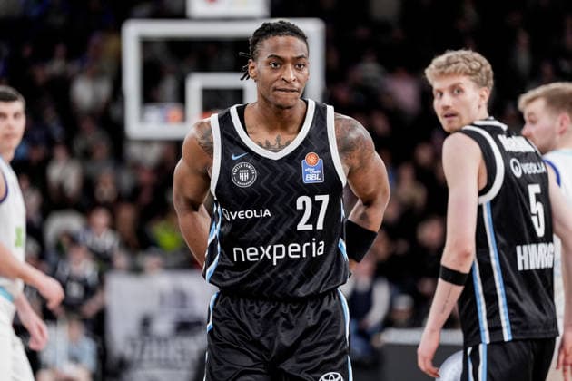 Deutschland: easyCredit BBL, Hauptrunde 2025 26, 28. Spieltag Veolia Towers Hamburg vs Frankfurt Skyliners Inselpark Arena (Hamburg): Karl Gamble II (Veolia Towers Hamburg, 27) Copyright: xStefanxTrochax