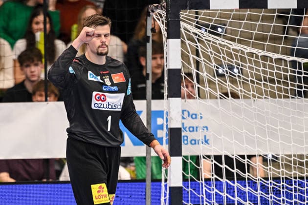 Goeppingen, Deutschland, 05.04.26: Torwart Sergey Hernandez Ferrer (SC Magdeburg) gestikuliert, gestik waehrend des Daikin Handball Bundesliga Spiels zwischen FRISCH AUF! Goeppingen vs SC Magdeburg in der EWS Arena am 05. April 2026 in Goeppingen, Deutschland. (Foto von Harry Langer DeFodi Images) Goeppingen, Germany, 05.04.26: Torwart Sergey Hernandez Ferrer (SC Magdeburg) gestures during the Daikin Handball Bundesliga match between FRISCH AUF! Goeppingen vs SC Magdeburg at EWS Arena on April 5, 2026 in Goeppingen, Germany. (Photo by Harry Langer DeFodi Images) (Photo by Harry Langer DeFodi Images) -