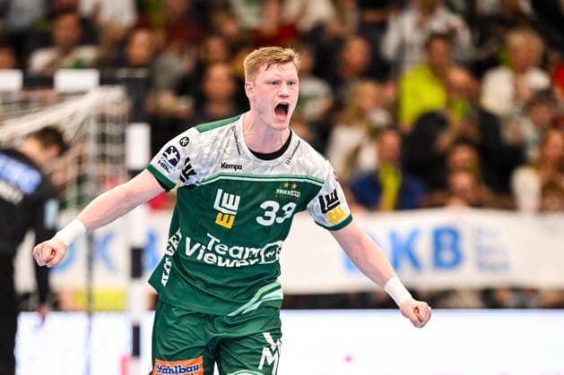 Goeppingen, Deutschland, 05.04.26: Ymir Oern Gislason (FRISCH AUF! Goeppingen) gestikuliert, gestik, jubelt waehrend des Daikin Handball Bundesliga Spiels zwischen FRISCH AUF! Goeppingen vs SC Magdeburg in der EWS Arena am 05. April 2026 in Goeppingen, Deutschland. (Foto von Harry Langer DeFodi Images) Goeppingen, Germany, 05.04.26: Ymir Oern Gislason (FRISCH AUF! Goeppingen) gestures during the Daikin Handball Bundesliga match between FRISCH AUF! Goeppingen vs SC Magdeburg at EWS Arena on April 5, 2026 in Goeppingen, Germany. (Photo by Harry Langer DeFodi Images) (Photo by Harry Langer DeFodi Images) -