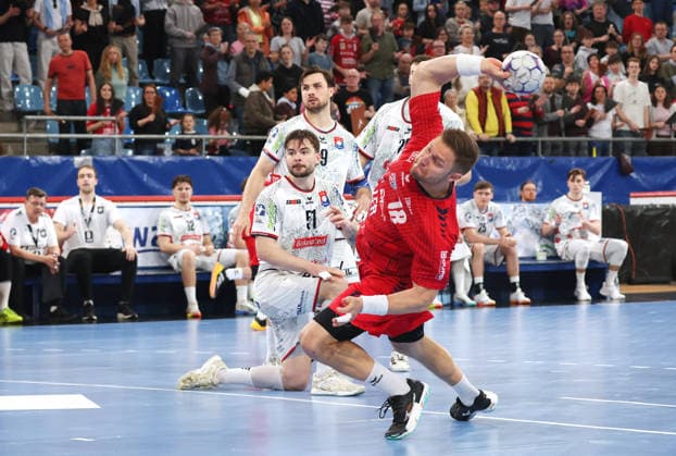 05.04.2026, Deutschland, Bietigheim, Handball 2. Bundesliga, SG BBM Bietigheim vs. TV 05 07 Hüttenberg, Fabian Wiederstein (BBM)