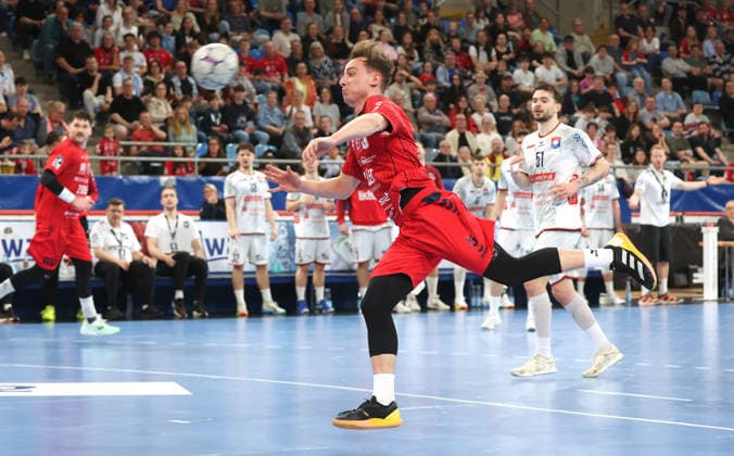 05.04.2026, Deutschland, Bietigheim, Handball 2. Bundesliga, SG BBM Bietigheim vs. TV 05 07 Hüttenberg, Nico Bacani (BBM)