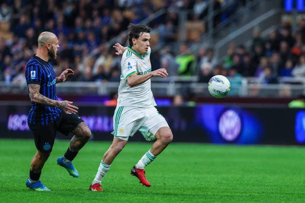 CALCIO - Serie A - Inter - FC Internazionale vs AS Roma Niccolo Pisilli of AS Roma seen in action during Serie A 2025 26 football match between FC Internazionale and AS Roma at San Siro Stadium in Milan Milan Italy  Copyright: xIPAxSport ABACAx