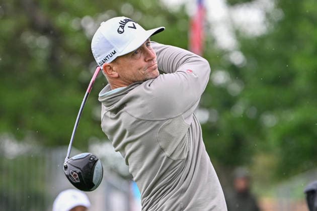 SAN ANTONIO, TX - APRIL 05: Alex Noren (SWE) watches his tee shot on 17 during the third round of the Valero Texas Open on April 5, 2026, at the AT&T Oaks Course at TPC San Antonio, San Antonio, Texas. (Photo by Ken Murray Icon Sportswire) GOLF: APR 05 PGA, Golf Herren Valero Texas Open EDITORIAL USE ONLY Icon2604050214