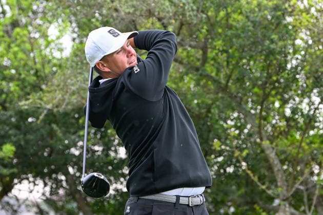 SAN ANTONIO, TX - APRIL 05: Sami Valimaki (FIN) watches his tee shot on 18 during the third round of the Valero Texas Open on April 5, 2026, at the AT&T Oaks Course at TPC San Antonio, San Antonio, Texas. (Photo by Ken Murray Icon Sportswire) GOLF: APR 05 PGA, Golf Herren Valero Texas Open EDITORIAL USE ONLY Icon2604050234