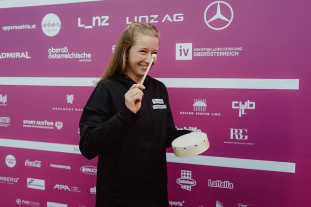 TENNIS - WTA, Tennis Damen Upper Austria Ladies Linz LINZ,AUSTRIA,06.APR.26 - TENNIS - WTA Tour, Upper Austria Ladies Linz. Image shows Sinja Kraus (AUT).  GEPAxpictures xAlexanderxSolc