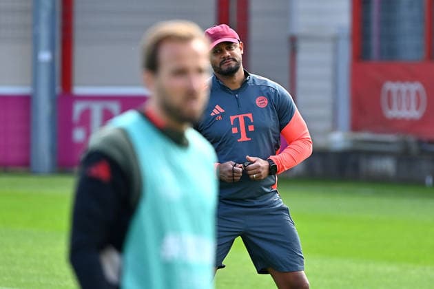 Harry KANE (Bayern Muenchen), hi:Trainer Vincent KOMPANY (Bayern Muenchen) Abschlusstraining am 06.04.2026. Fussball Champions League,Saison 2025 26, Viertelfinale Real Madrid - FC Bayern-Muenchen. Â