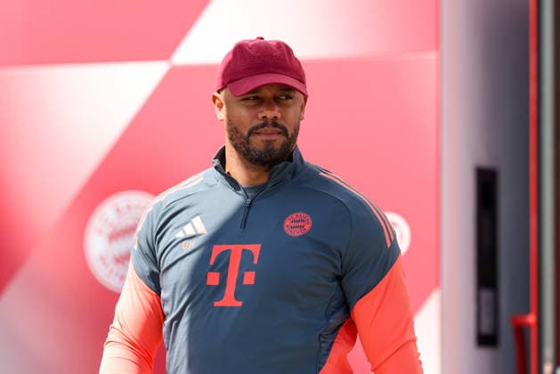 Vincent Kompany (FC Bayern Muenchen, Cheftrainer), GER, Abschlusstraining, FC Bayern Muenchen, Fussball, UEFA Champions League, Viertelfinale, Hinspiel, Saison 2025 2026, 06.04.2026, GER, Abschlusstraining, FC Bayern Muenchen, Fussball, UEFA Champions League, Viertelfinale, Hinspiel, Saison 2025 2026, 06.04.2026 Muenchen Copyright: xEibner-Pressefoto JennixMaulx EP_JML