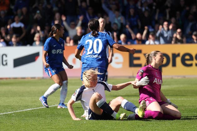 Sam Kerr of Chelsea Women heads the opening goal to make it 1-0 and celebrates during the Women s FA Cup Quarter Final match between Chelsea Women and Tottenham Hotspur Women at Kingsmeadow Stadium, Kingston, England on 6 April 2026. Copyright: xKenxSparksx 44810004