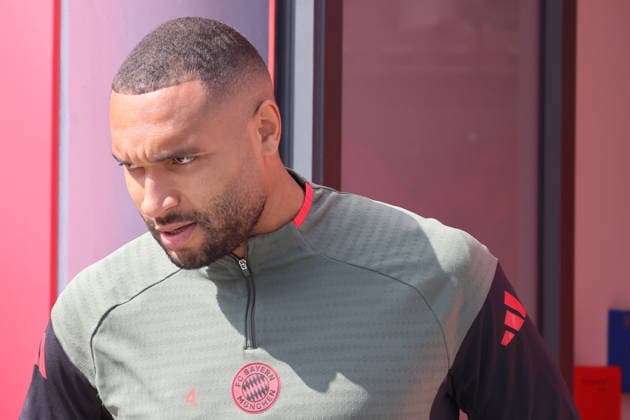 4 Jonathan Tah, Portraet, Portrait, Fussball Abschlusstraining vor UEFA Champions League Spiel Real Madrid CF - FC Bayern München 06.04.2026 Trainingsgelände, Säbenerstr. FOTO: Mladen Lackovic LakoPress