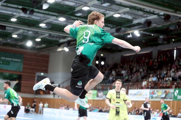 06.04.2026, xfsx, Herren, Handball, Saison 2025 2026, 3. Liga, Staffel Sued, 16. Spieltag: Woelfe Wuerzburg - SG Koendringen-Teningen v.li.: Jona Alexander Reidegeld (Woelfe Wuerzburg), Einzelbild Wuerzburg tectake ARENA Bayern Deutschland